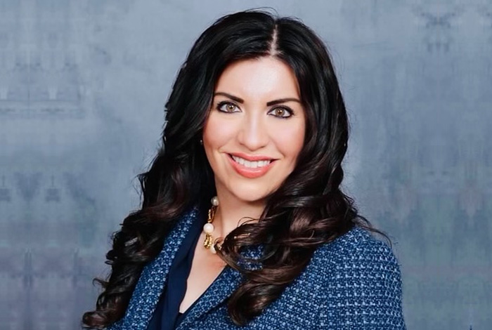 Dr Sandra Vale